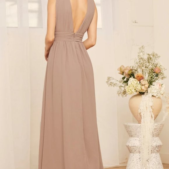 Lulu's bridesmaid dress size small - Picture 3 of 4